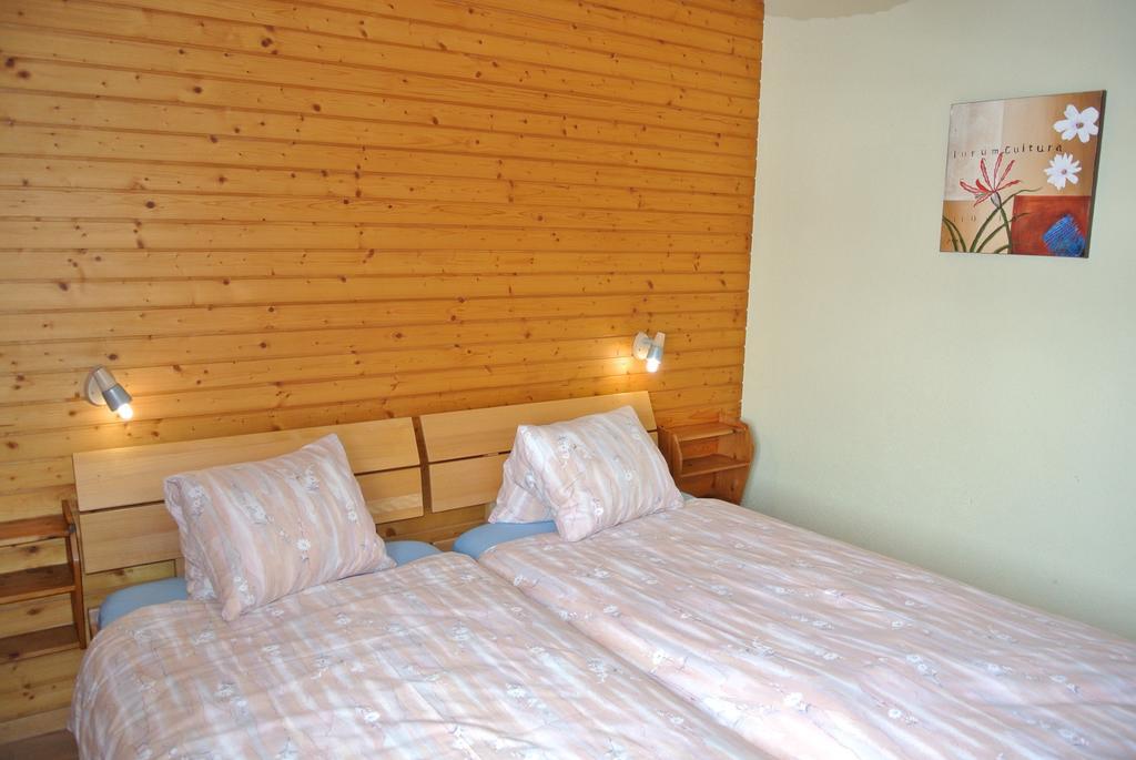 Fortuna Bürchen Chambre photo